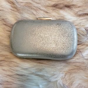 🎀🎀Expression nyc clutch🎀🎀